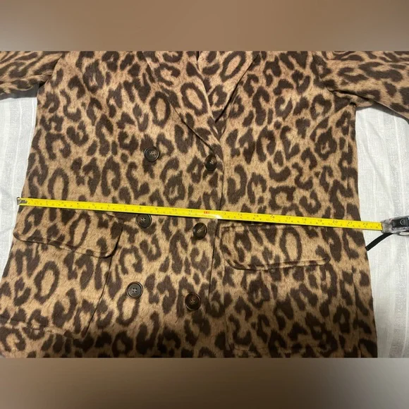 Brand NEW never worn. Leopard Print Women's Coat - Picture 9 of 11